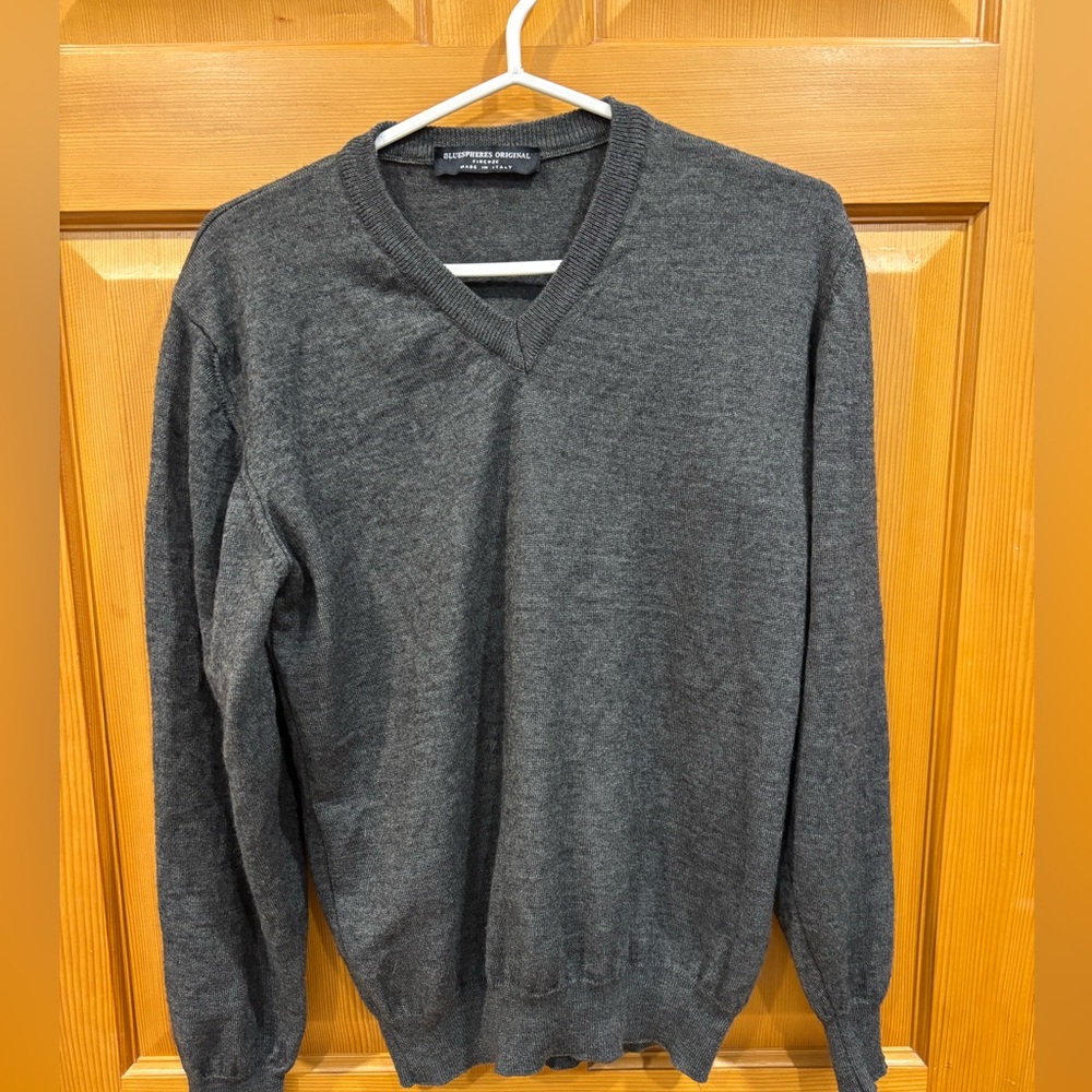 Bluespheres Classic Charcoal V-Neck Sweater for Men made in Italy